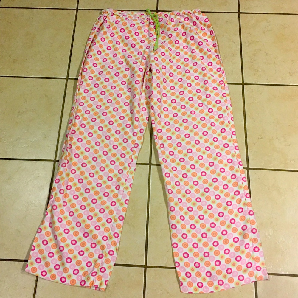 Victoria’s Secret Pajama Pants Size Small🙂
